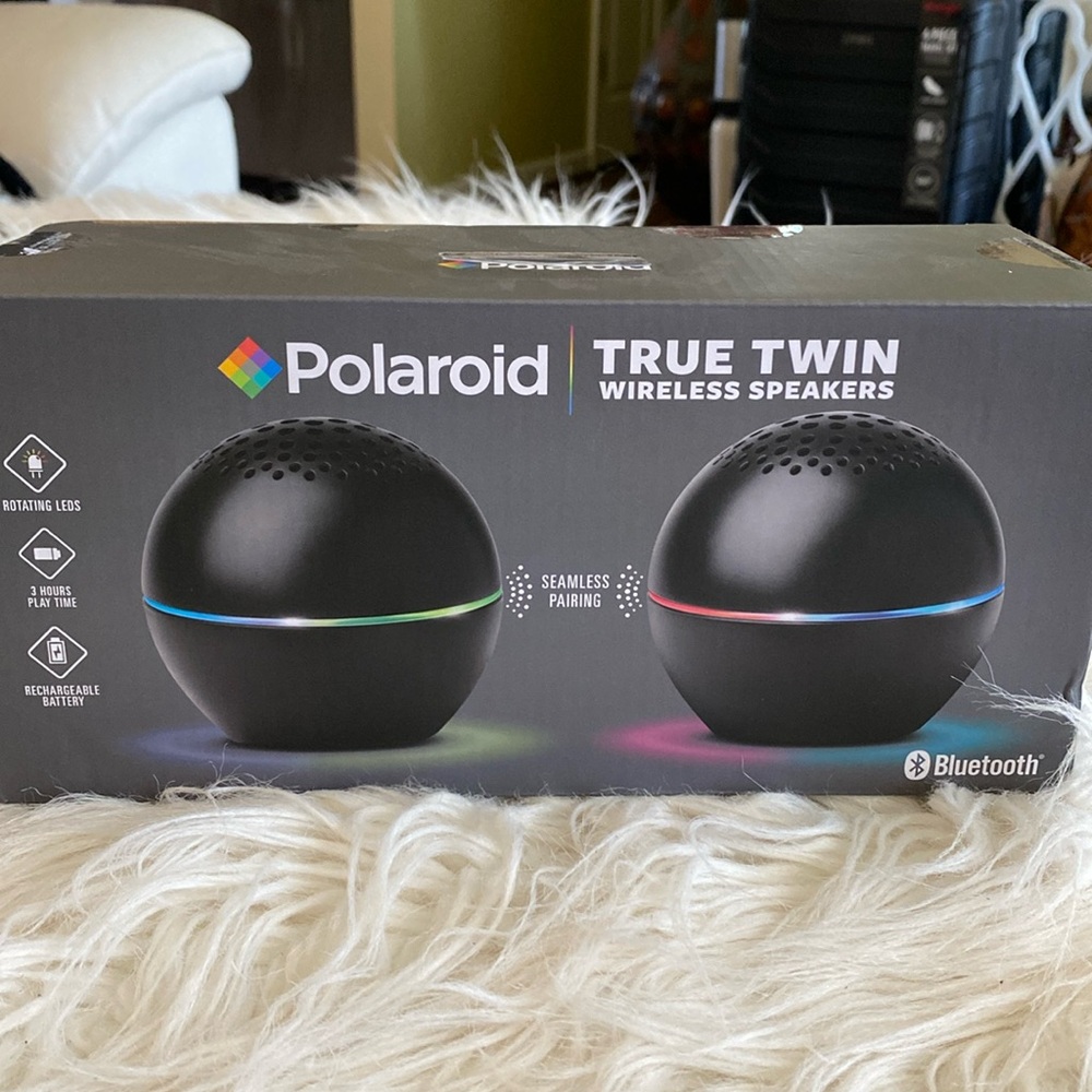 New POLAROID wireless speakers